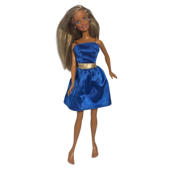 1999 Mattel Barbie Doll With Blonde Hair Blue Satin Dress Gold Belt Face Paint - Picture 1 of 9